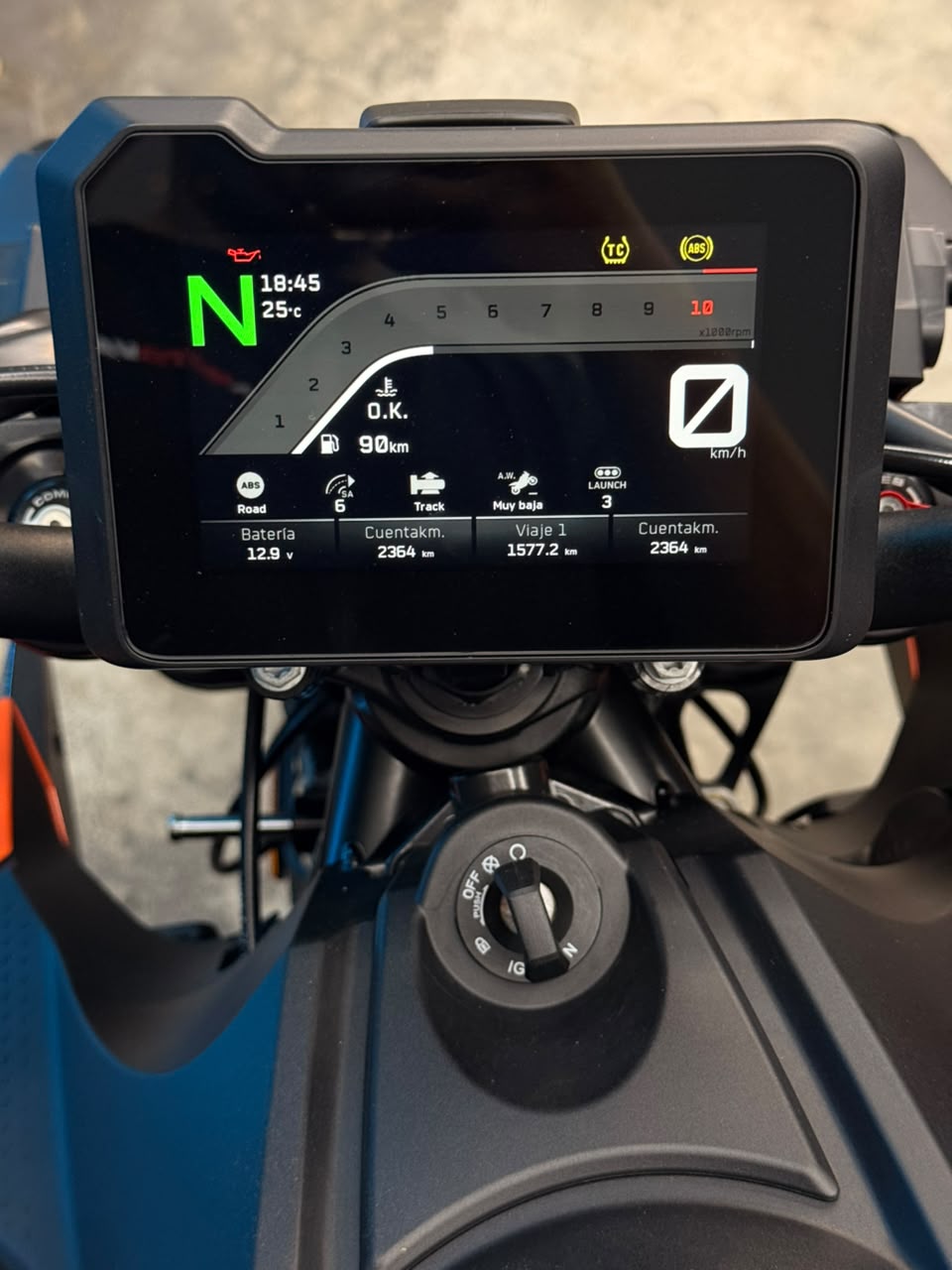 KTM DUKE 990 2025
