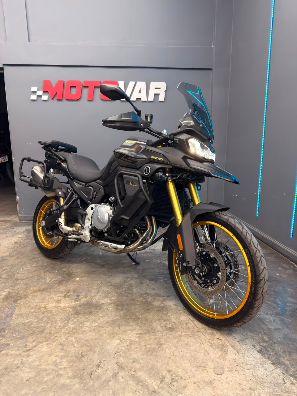 VOGE 900DSX 2025