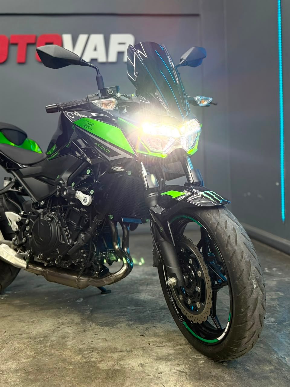 KAWASAKI Z400 2023